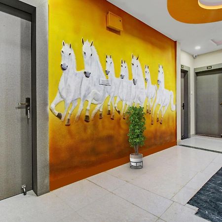 Super Collection O The Wishtler Hotell Bhopal Exteriör bild